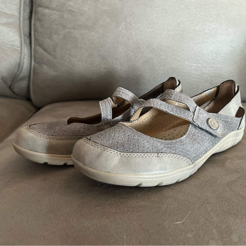 Earth Origins Light Gray Mary Jane Casual Shoes
